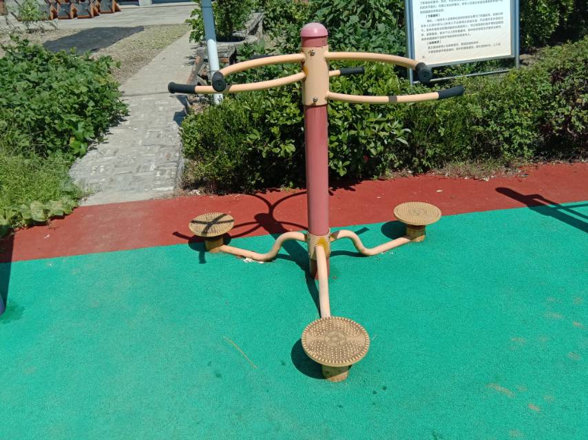 扭腰器
