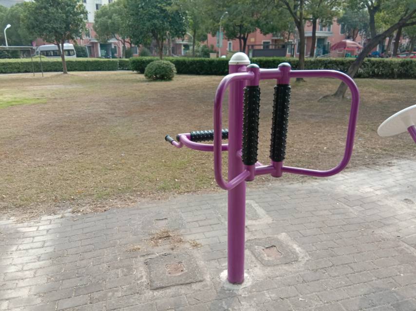 腰背按摩器