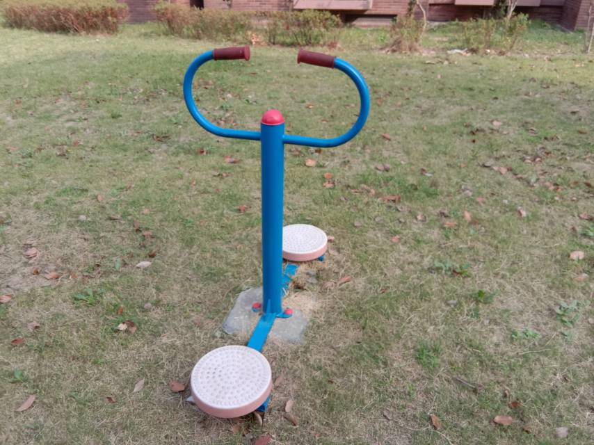 扭腰器