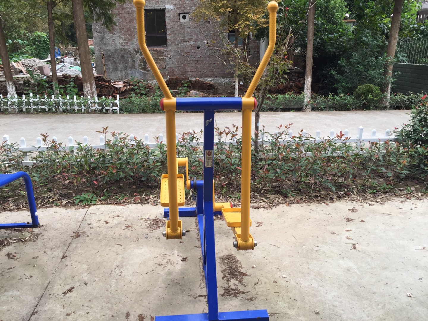 室外橢圓機
