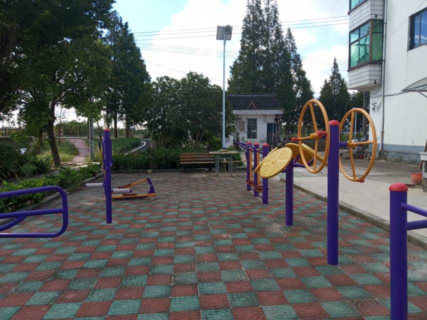 勇敢村勇勤十二組健身點