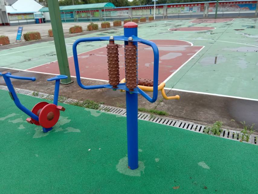 腰背按摩器
