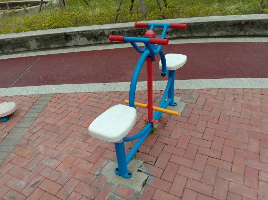 下肢康復器