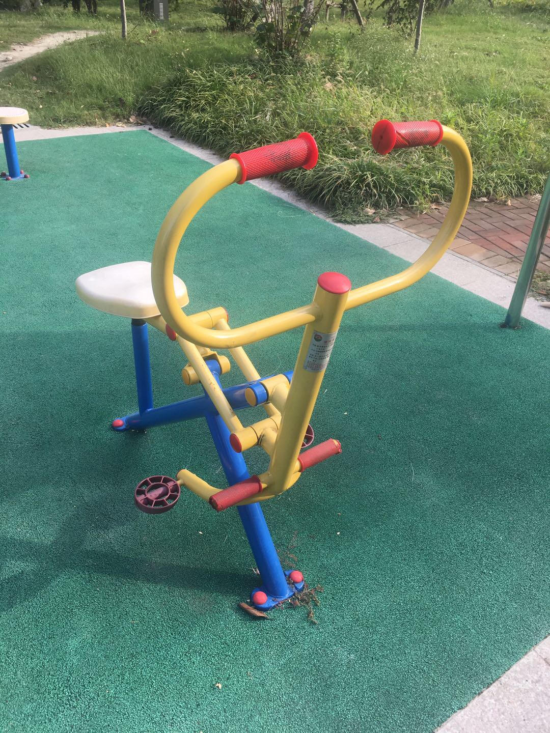 健騎器
