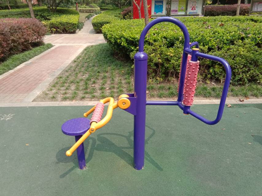 腰背按摩器