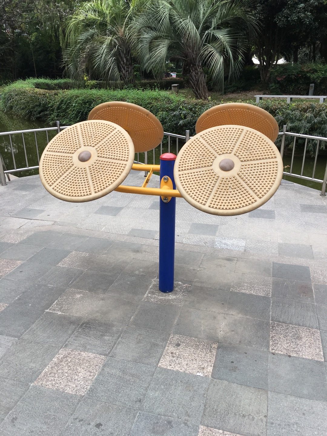 太極揉推器