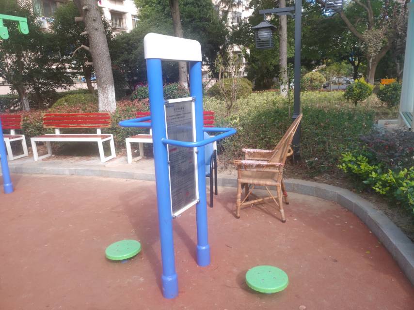 雙立柱扭腰器