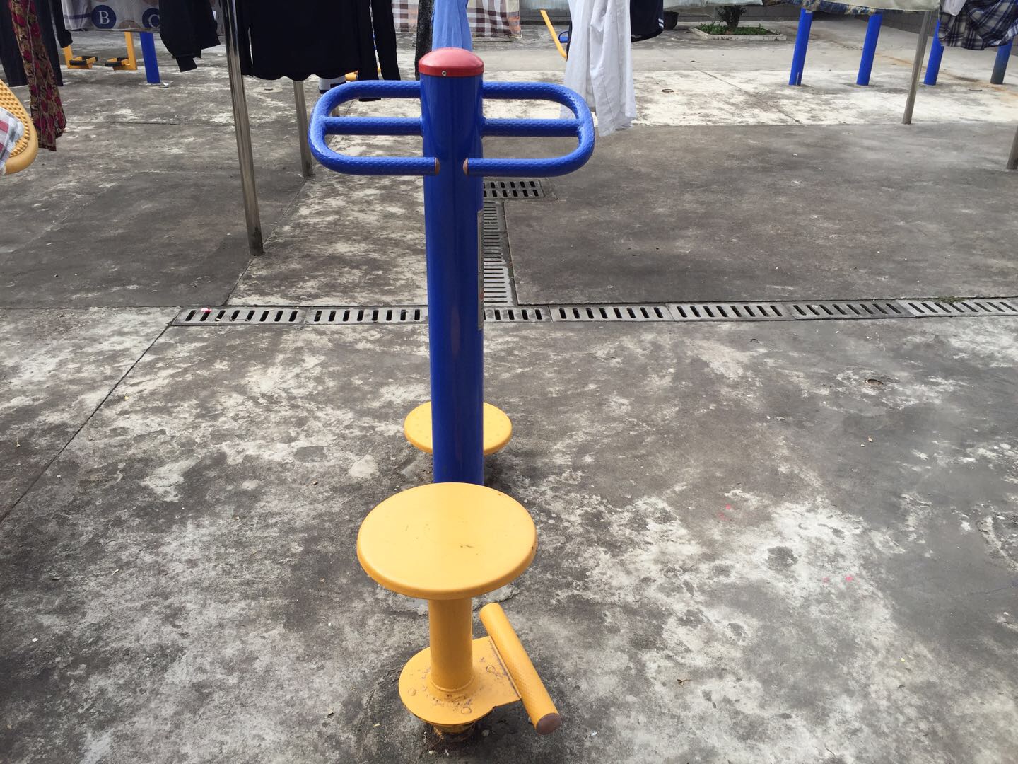 雙位扭腰器