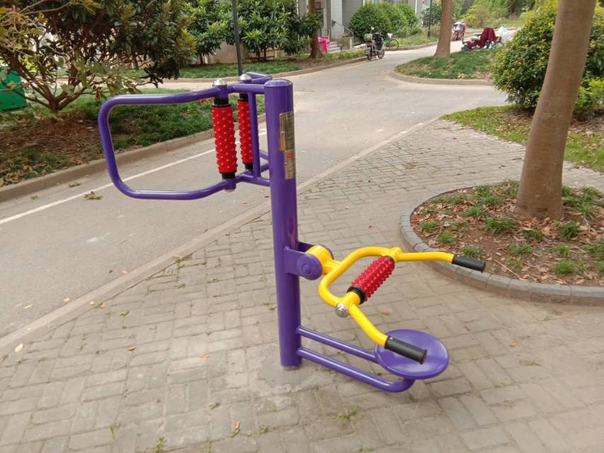 腰背按摩器