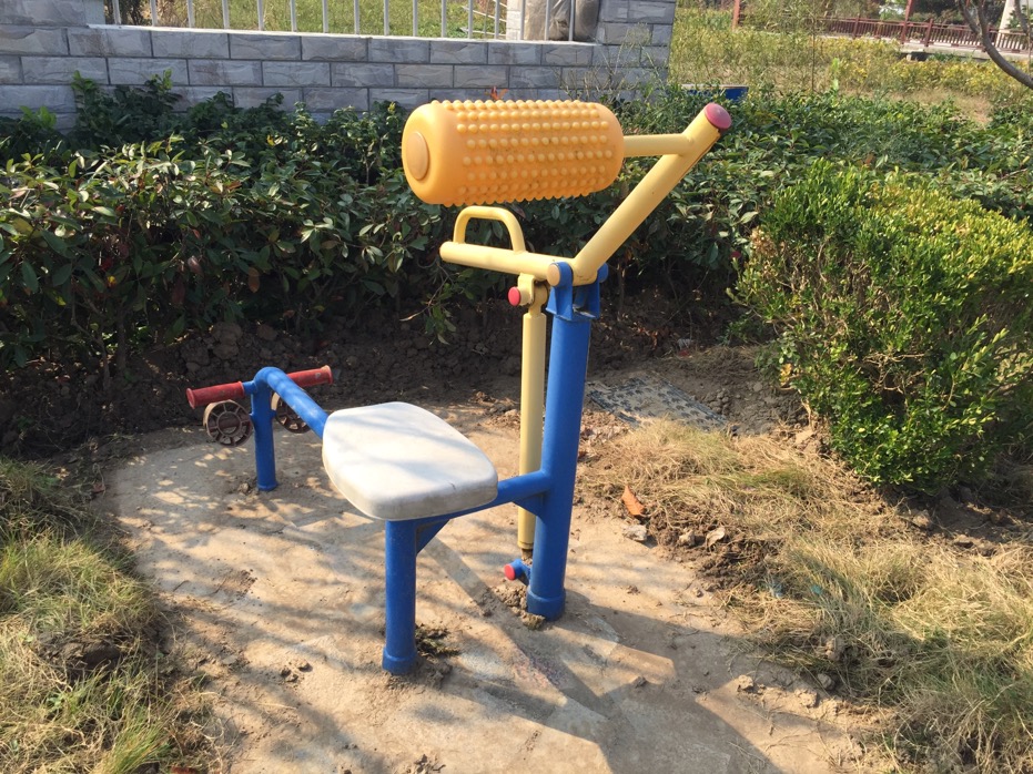 腹背鍛煉器