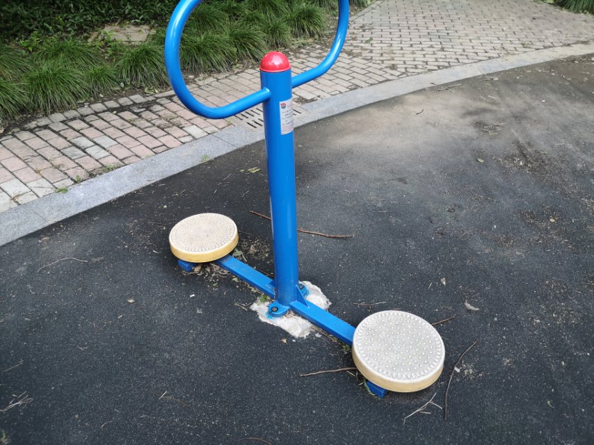 扭腰器