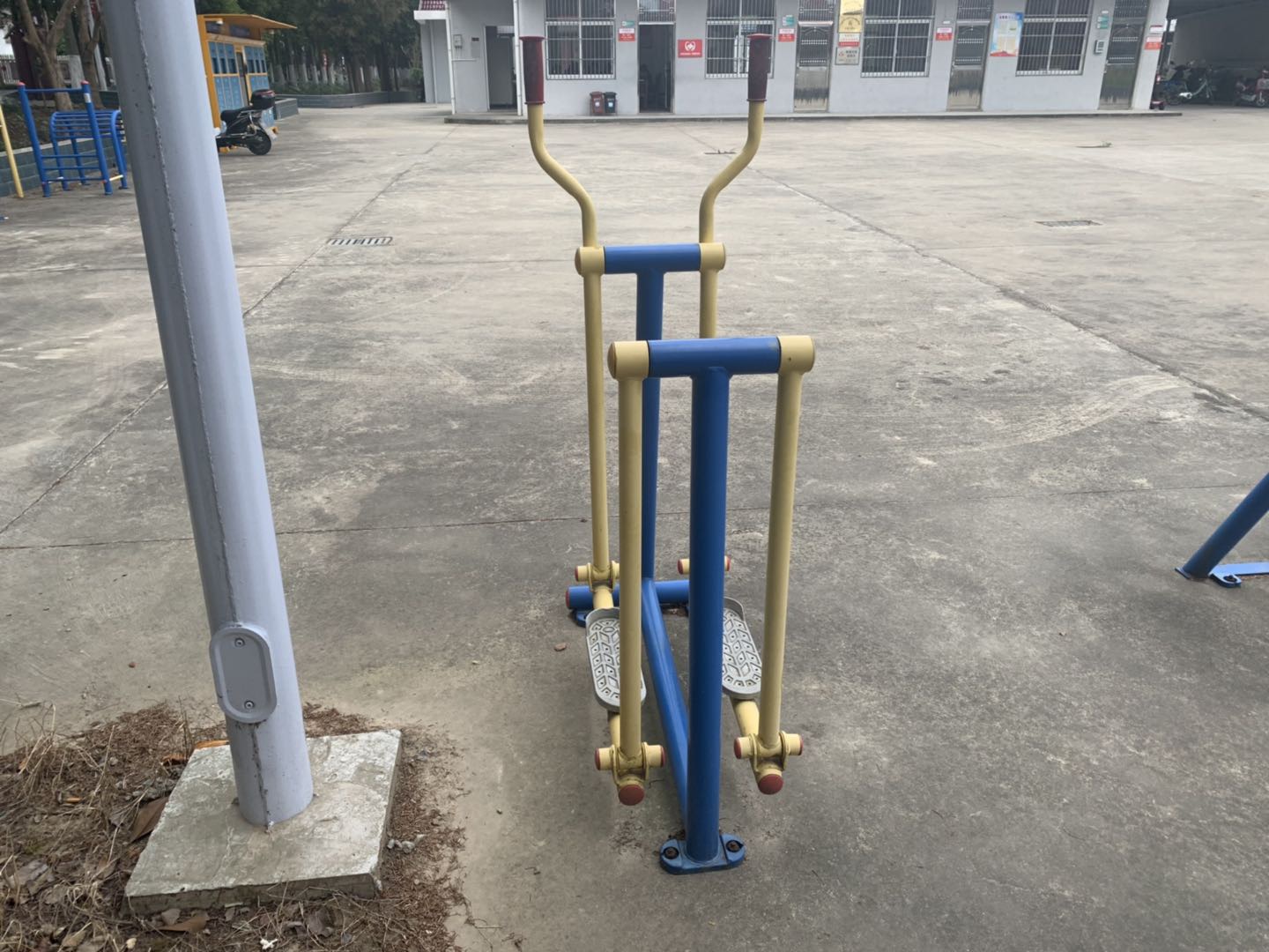單人漫步器