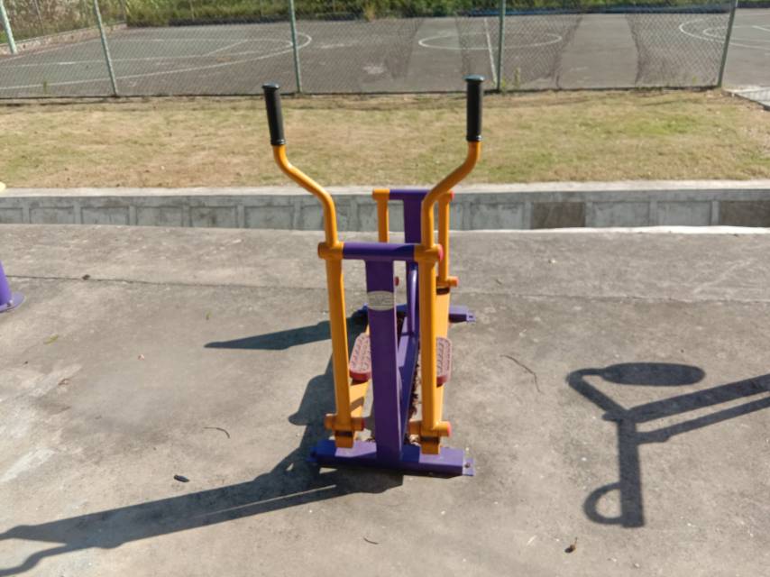 滑行器