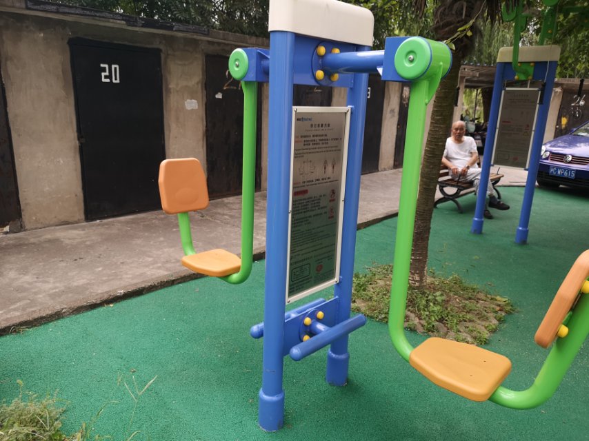 雙立柱蹬力架