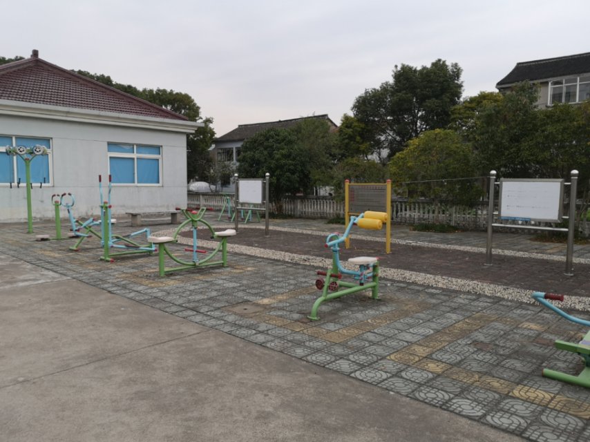 沈西村活動(dòng)室健身點(diǎn)
