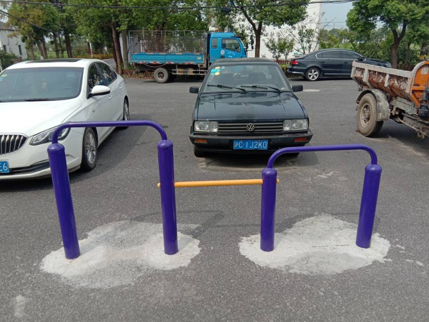 壓腿架