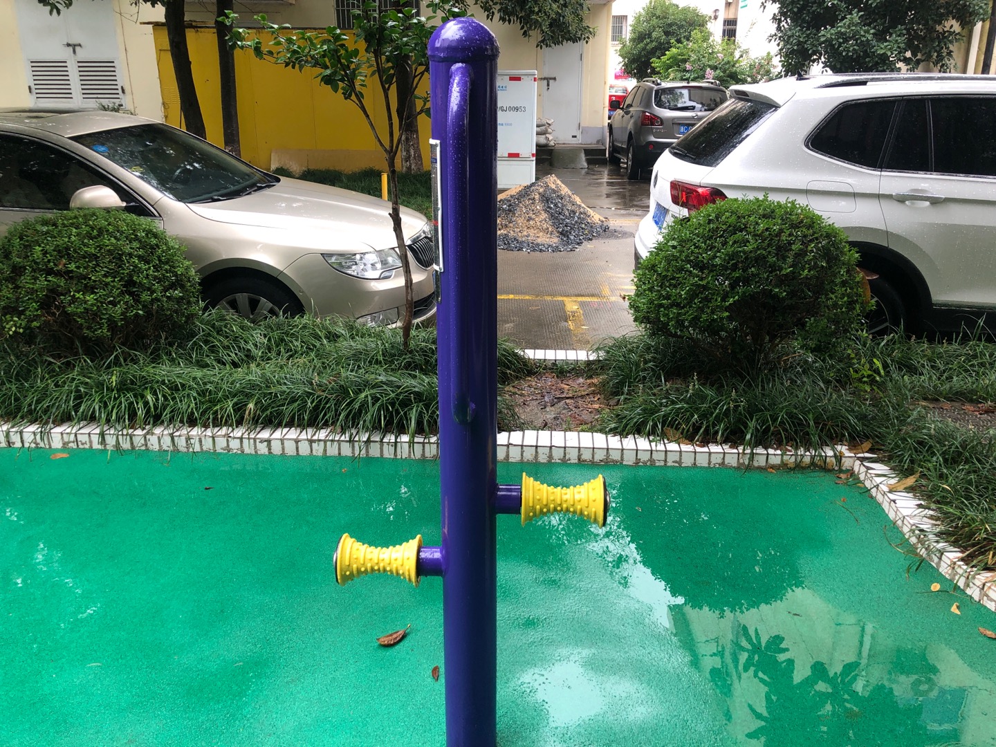 腿部按摩器