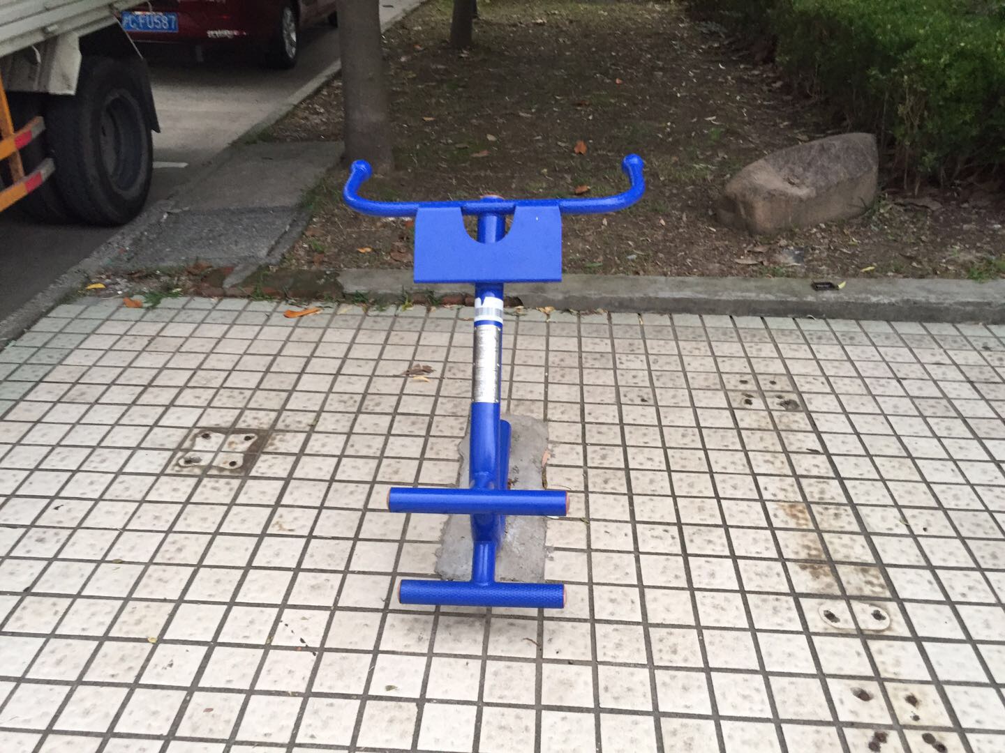 背肌訓練器