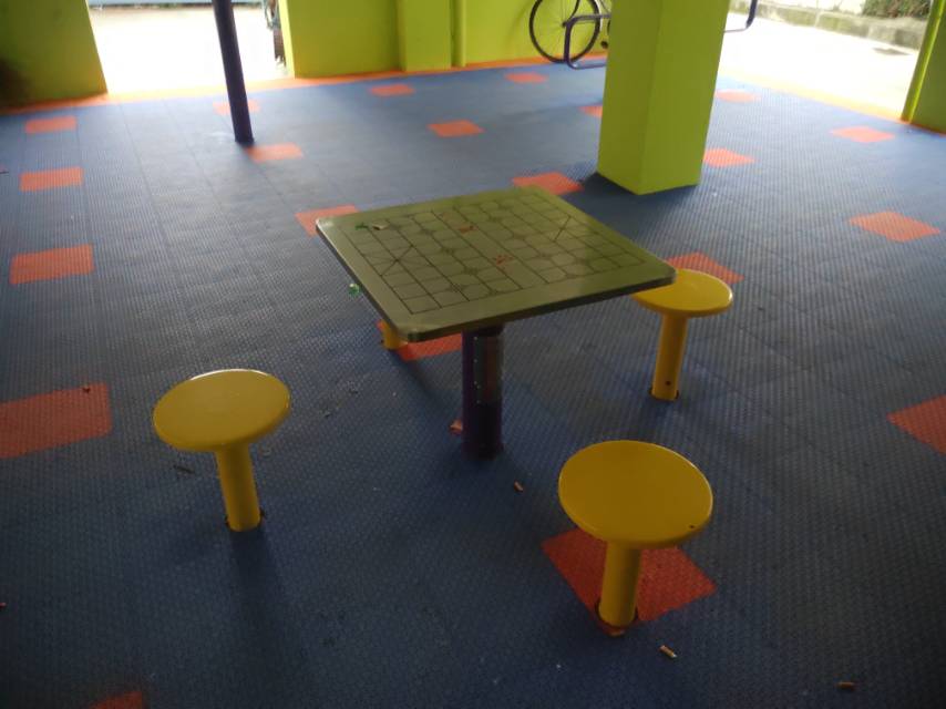 棋牌桌