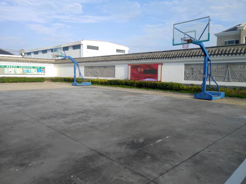 運(yùn)南村燈光籃球場