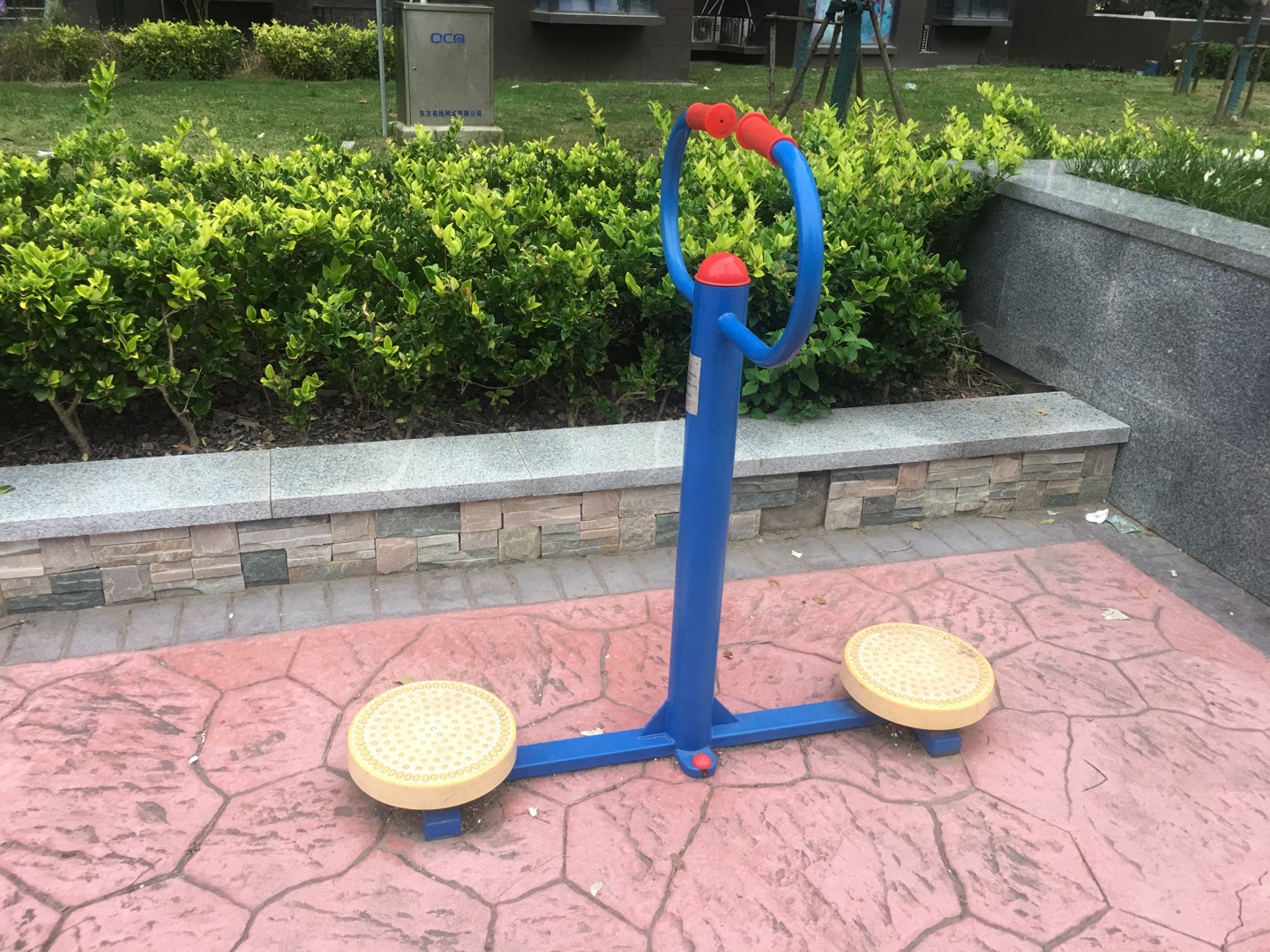 扭腰器