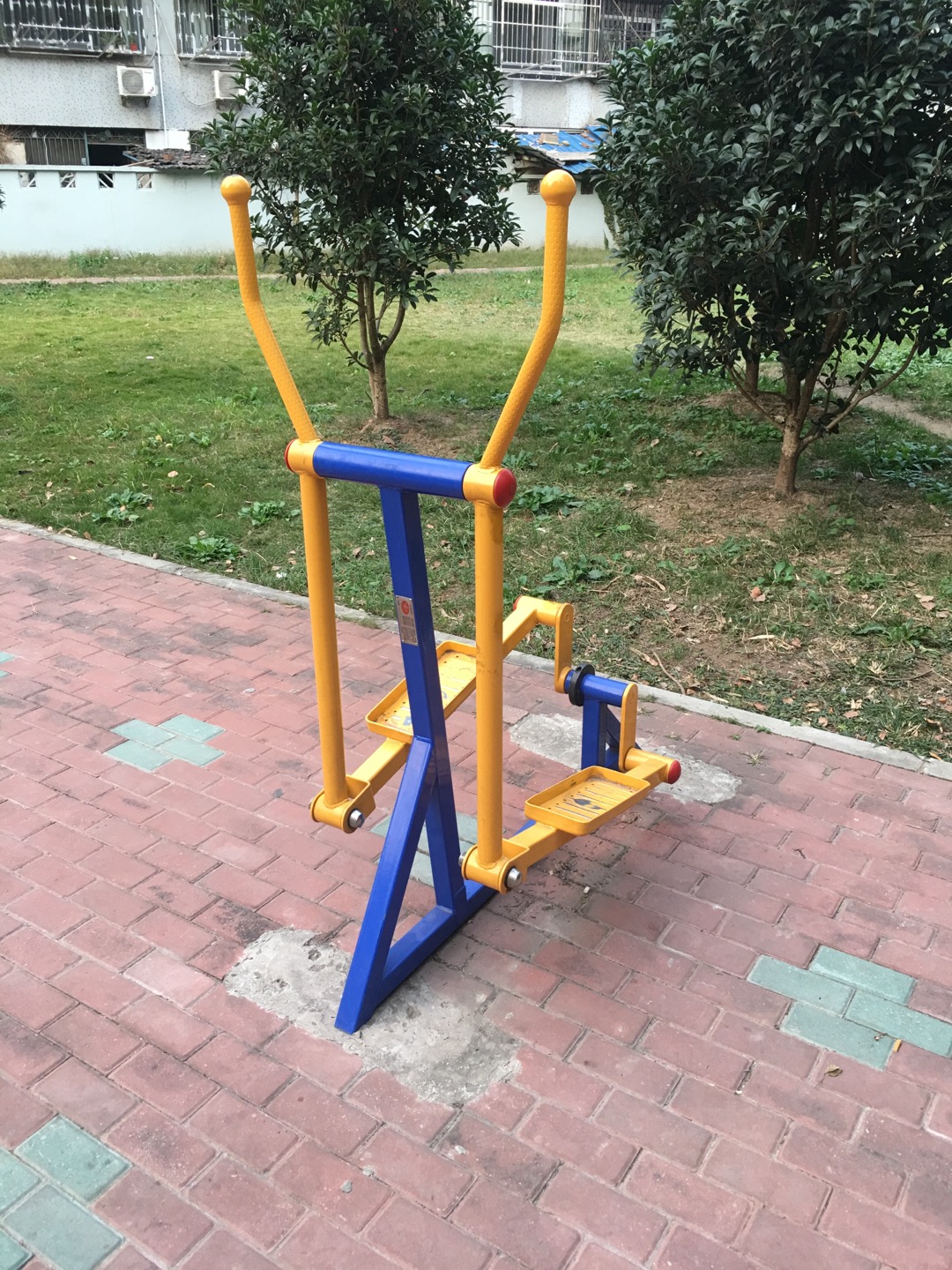 室外橢圓機