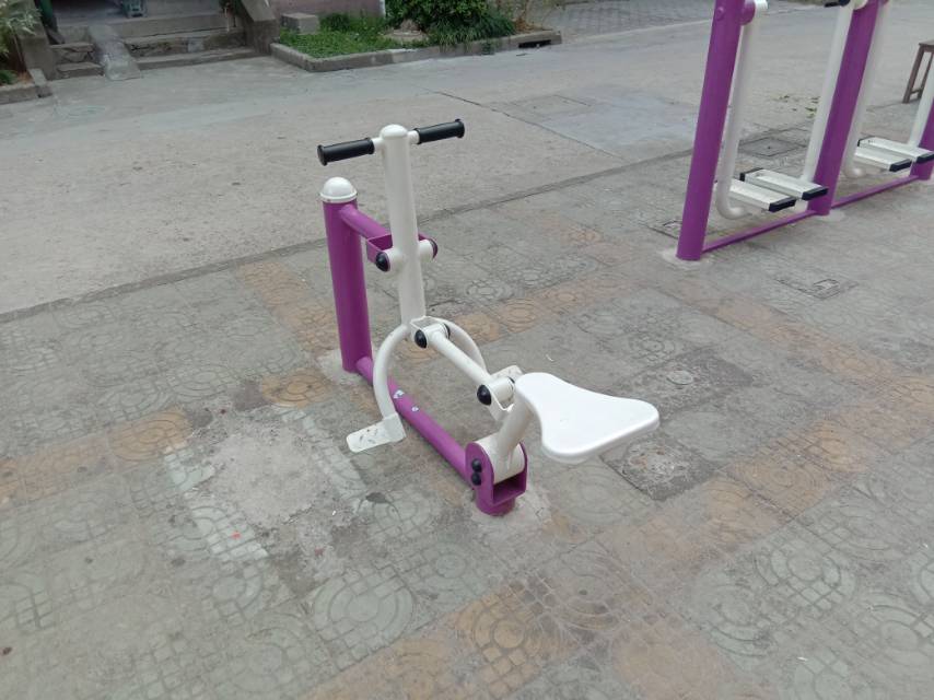 騎馬機