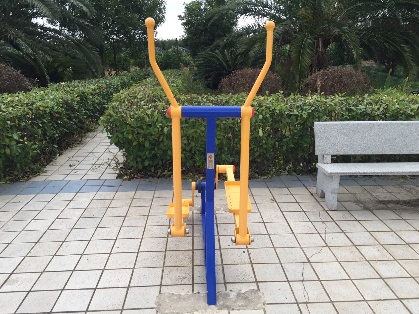 室外橢圓機
