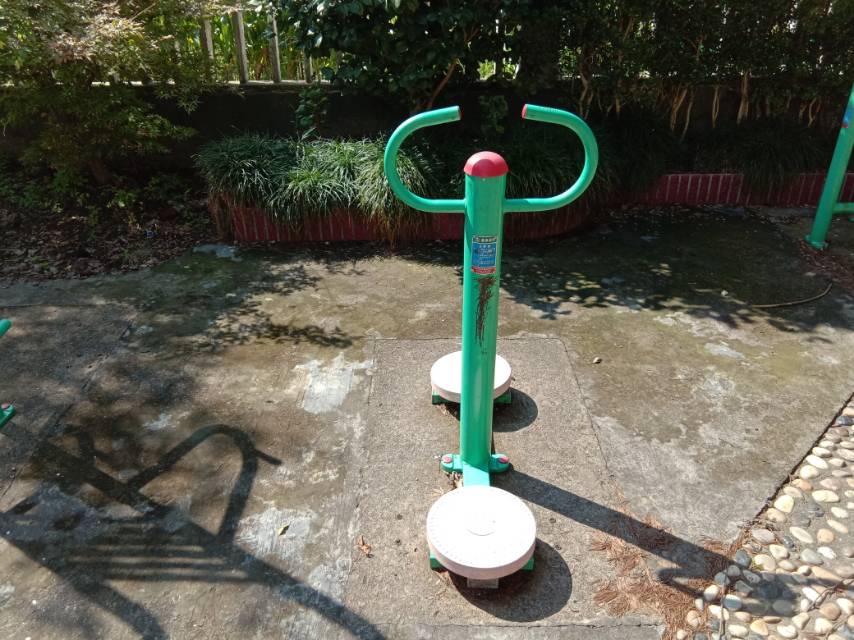 扭腰器
