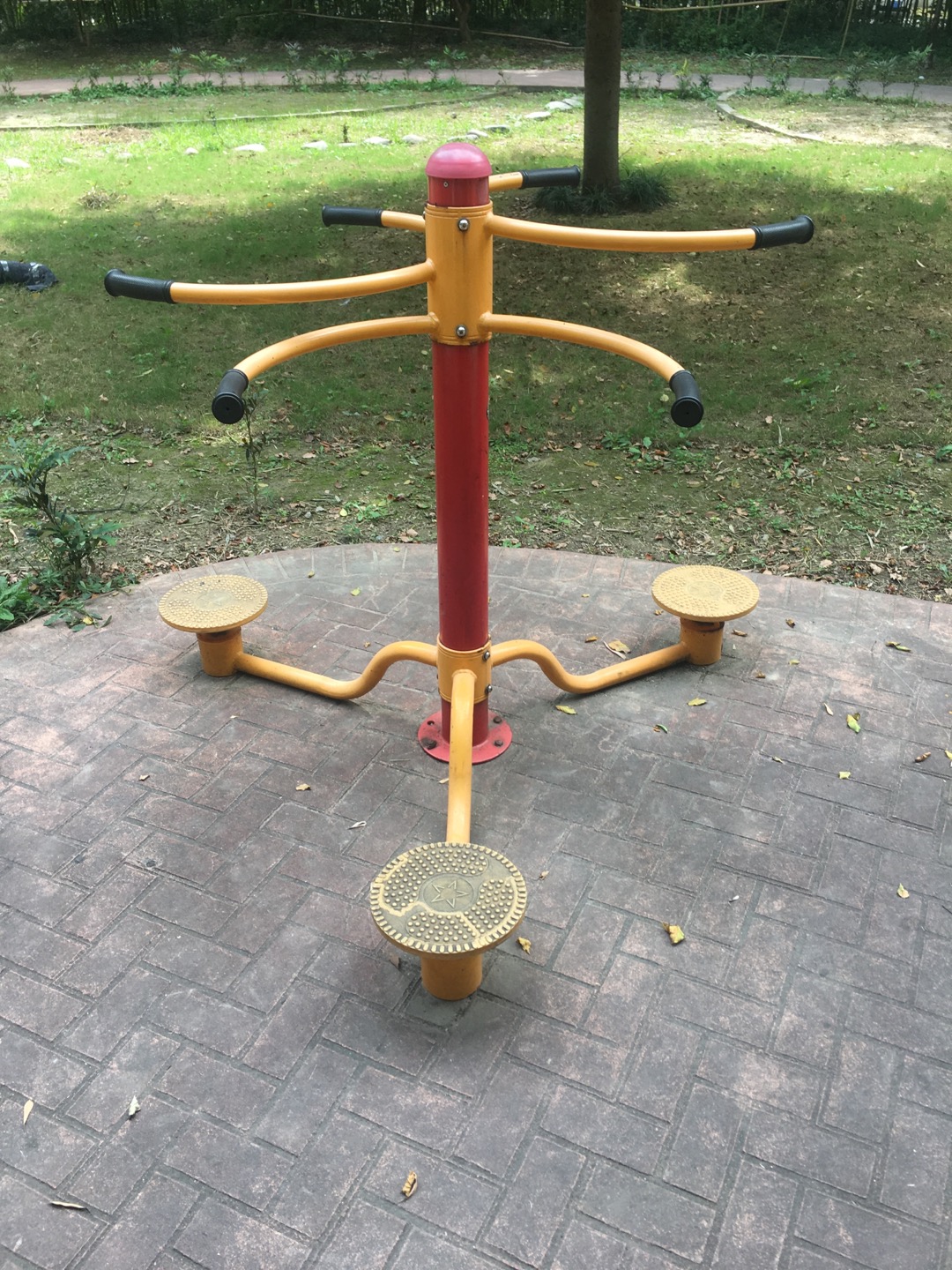 扭腰器