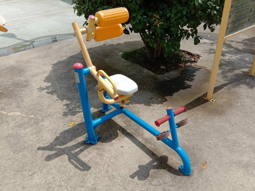 自重腰腹器