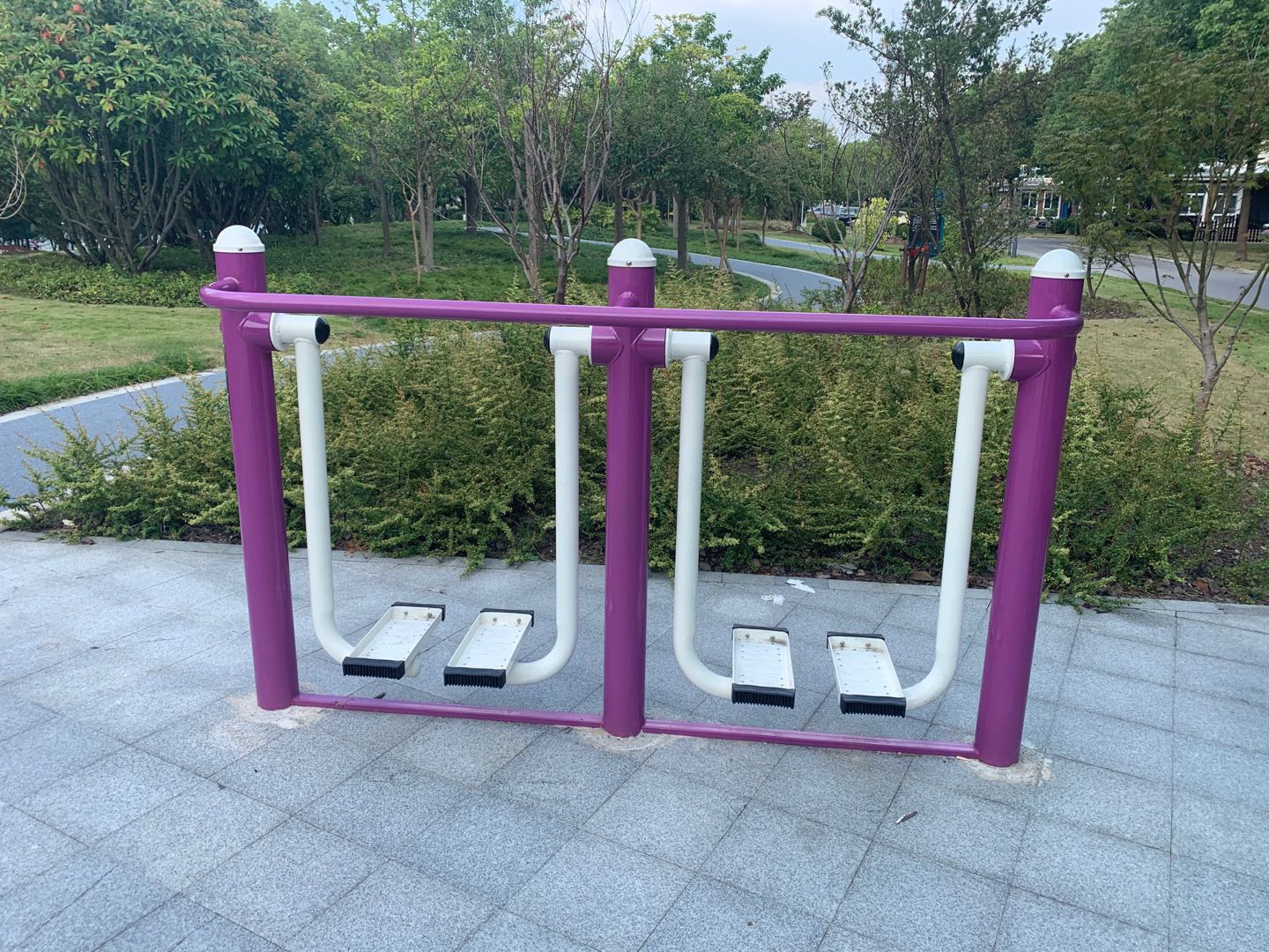 雙位漫步機
