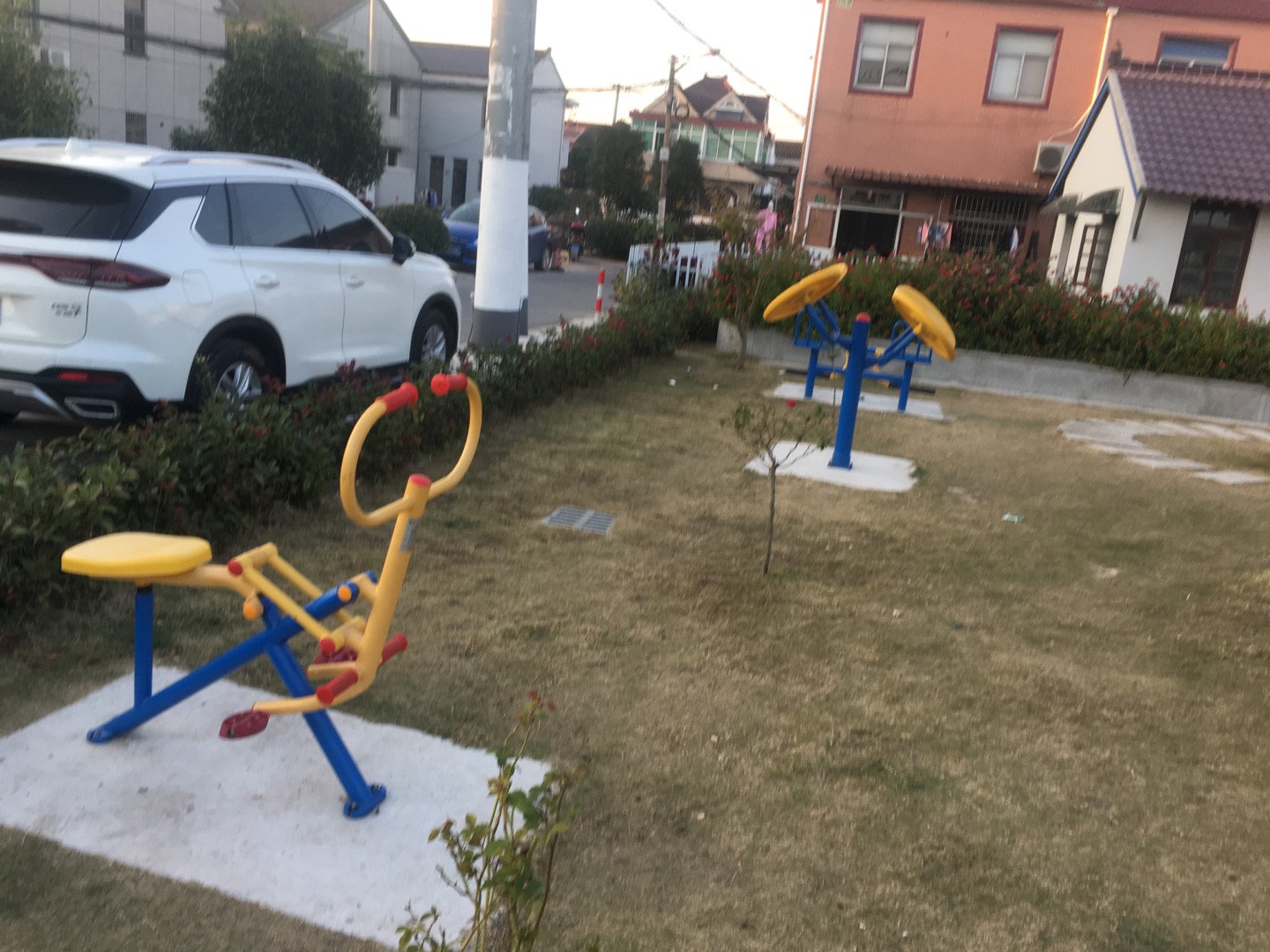 東風(fēng)村7隊健身點
