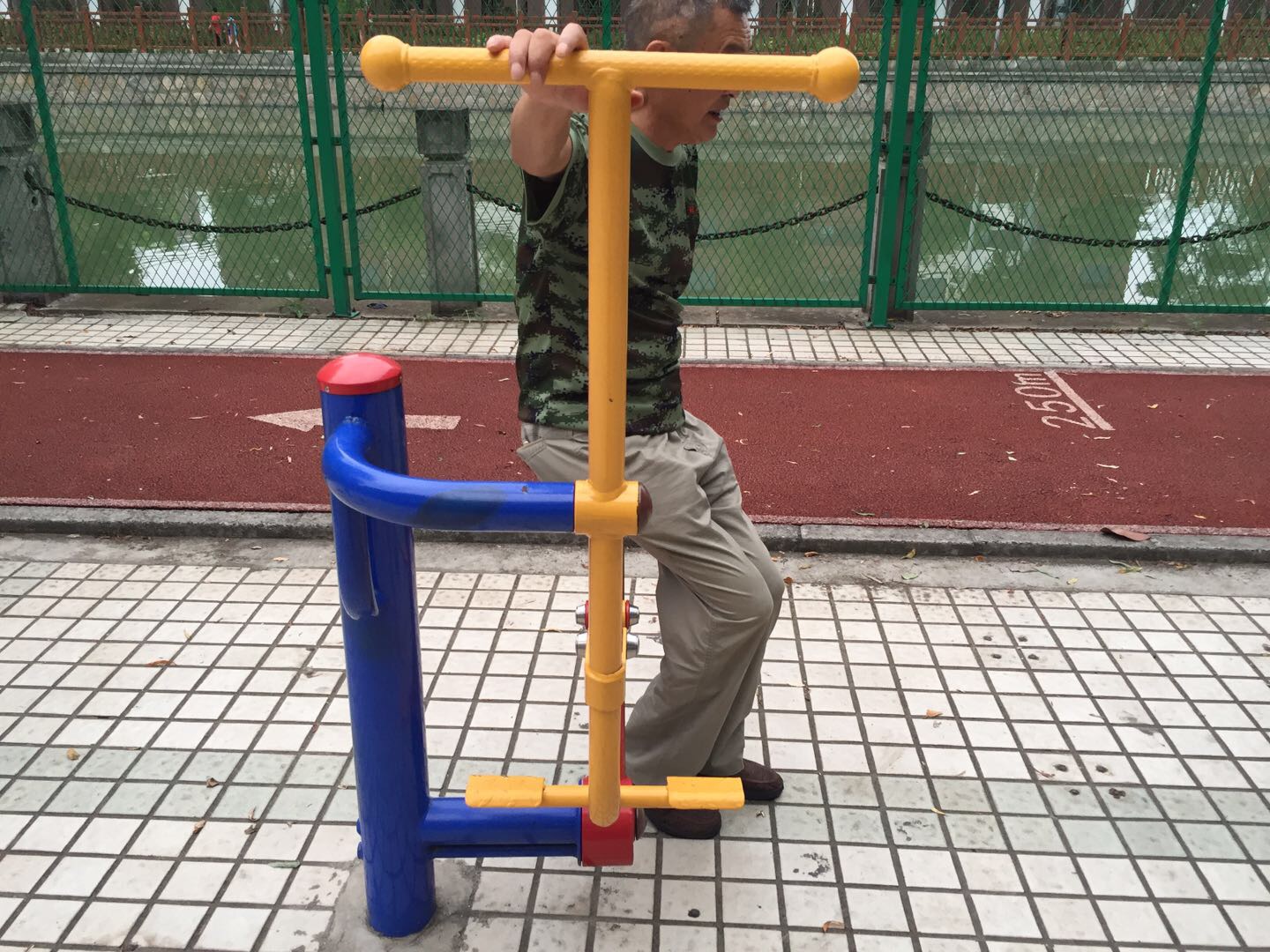 健騎機