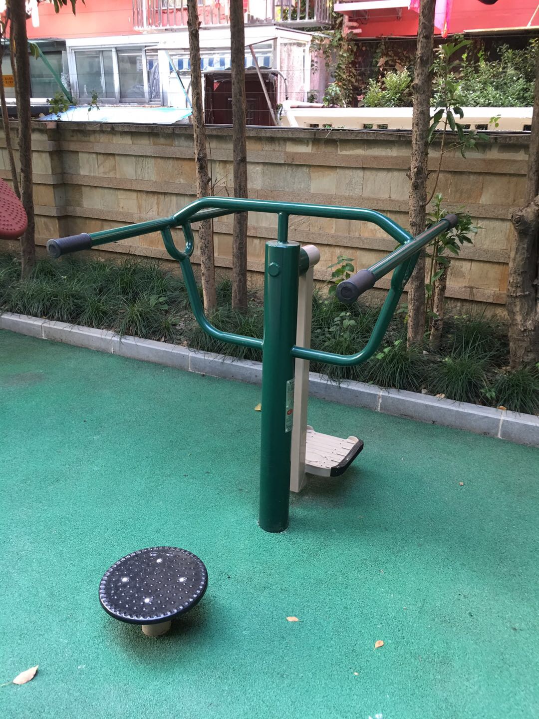 腰背按摩器