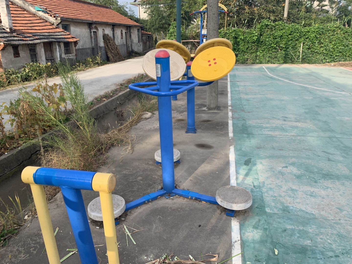 扭腰器