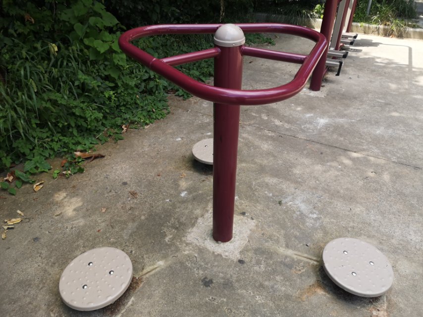扭腰器