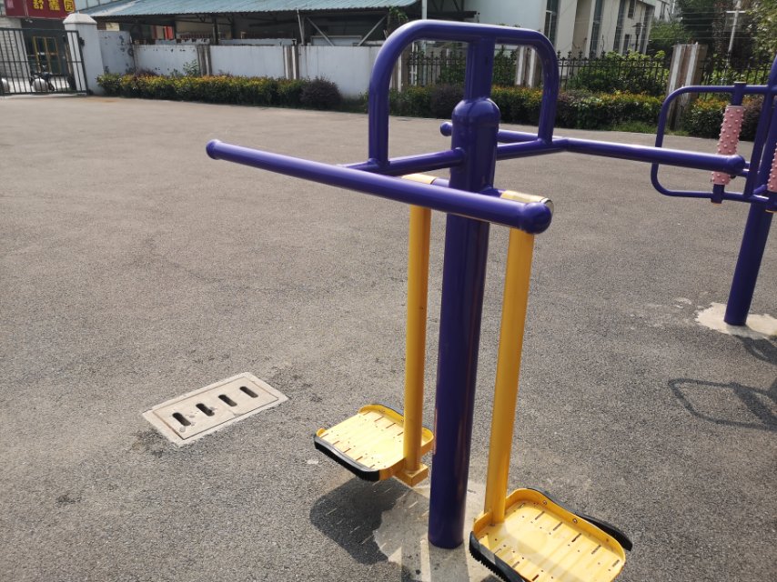 鐘擺器
