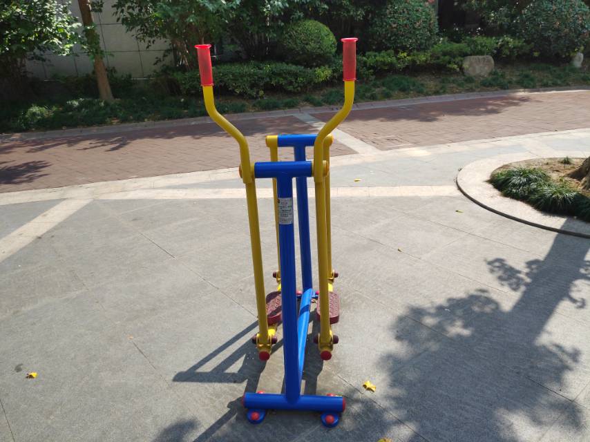 滑行器