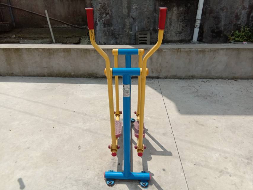 滑行器