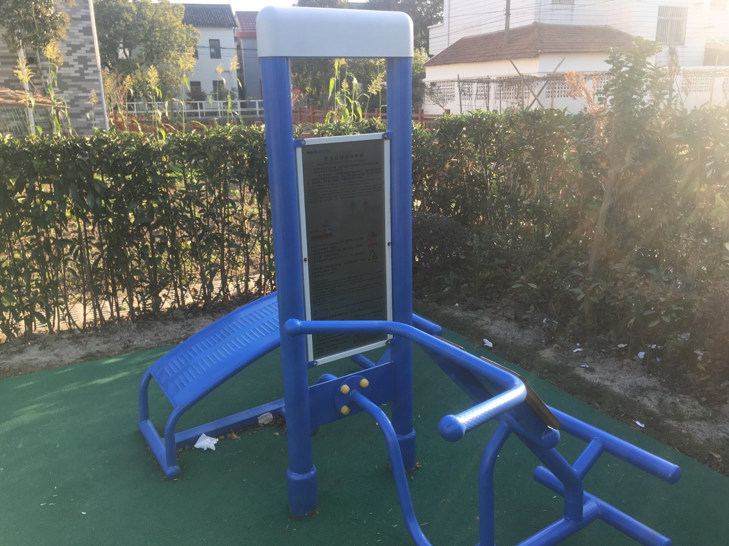 雙立柱腹背訓練器