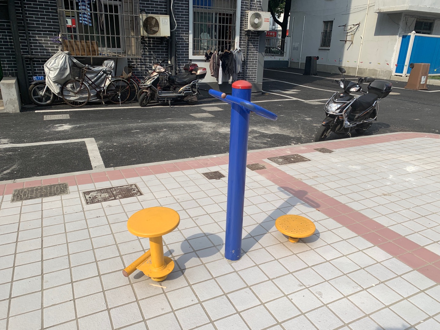 雙位扭腰器