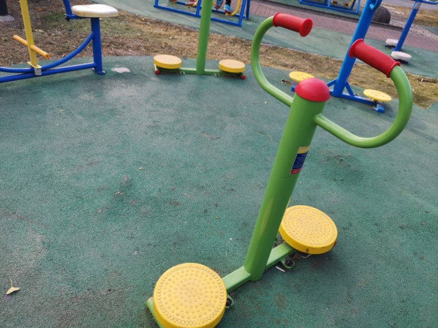 扭腰器