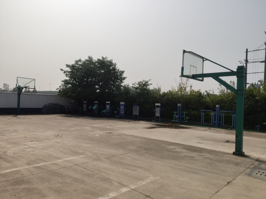 華益村籃球場
