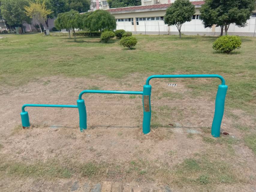 彈震壓腿器