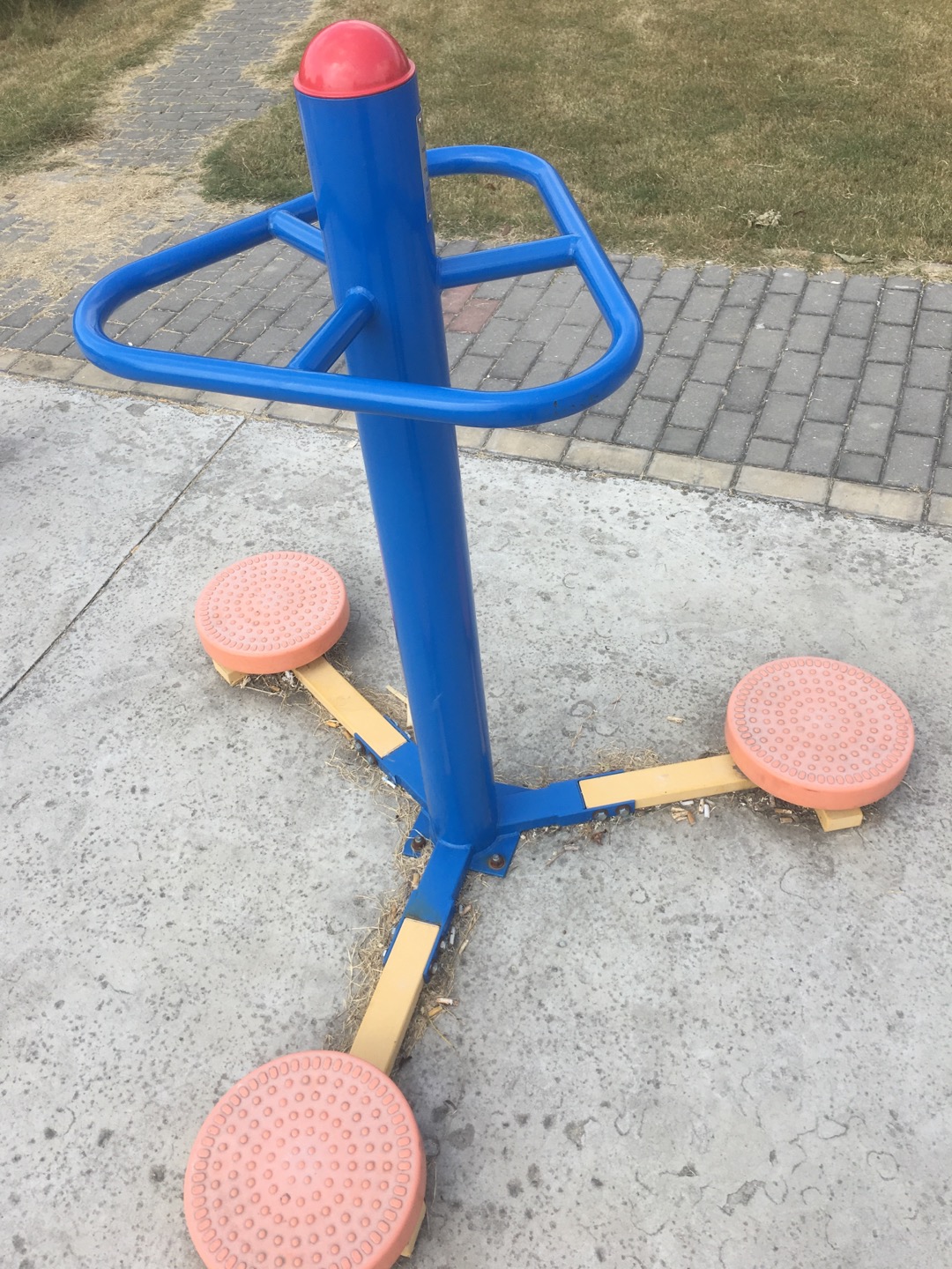 扭腰器
