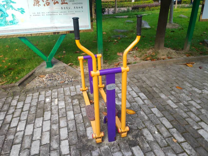 滑行器