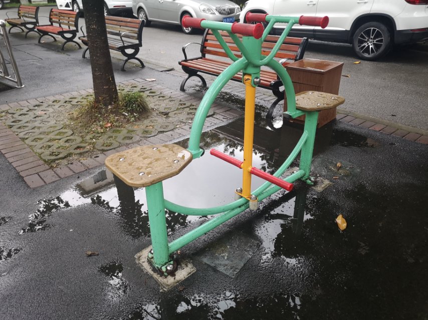 下肢康復器