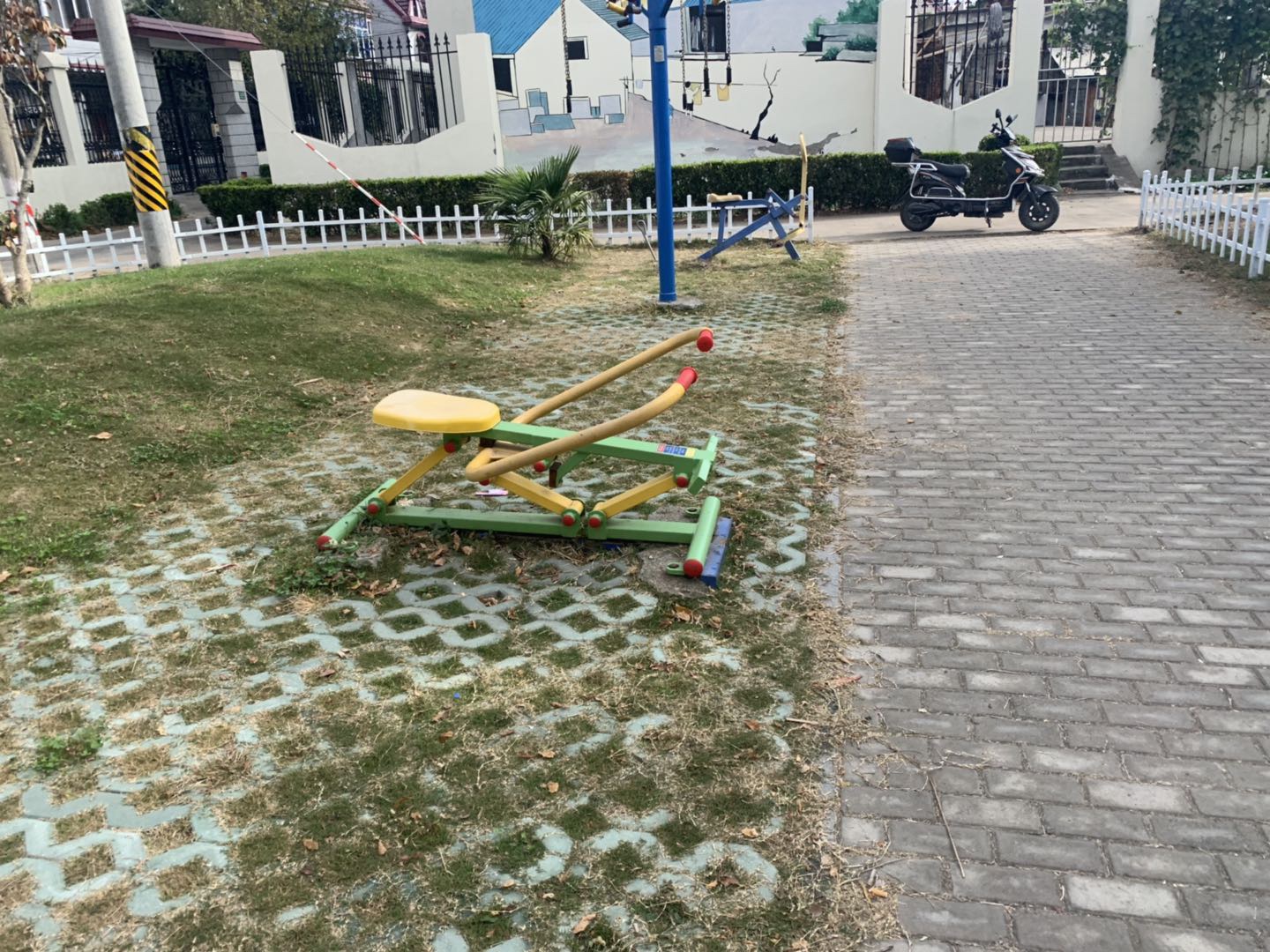 劃船器