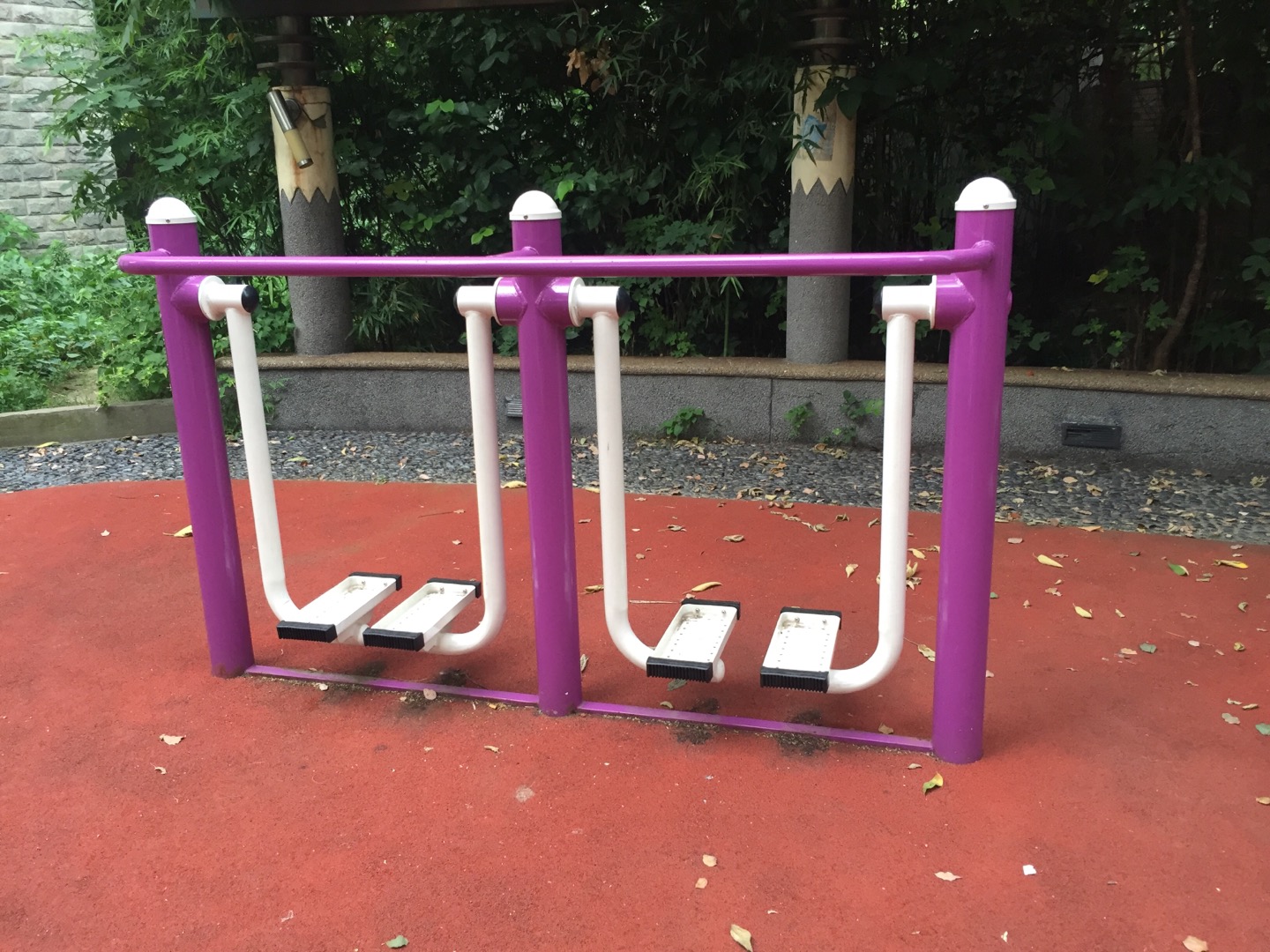 雙位漫步機